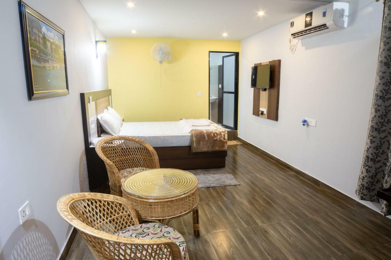 Galaxy Guest House Siddharthanagar Luaran gambar